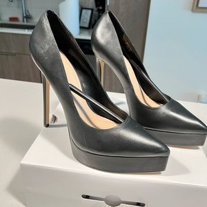 Black pump heels